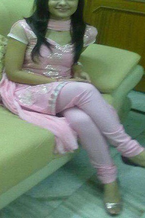 Russian Dwarka Escort Queen